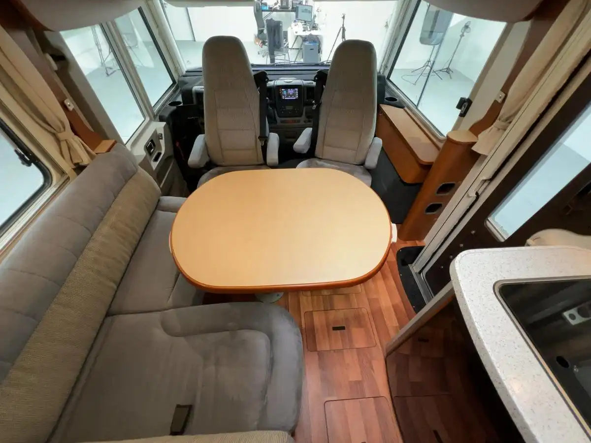 HYMER-ERIBA B 504 CL - Ansicht 8